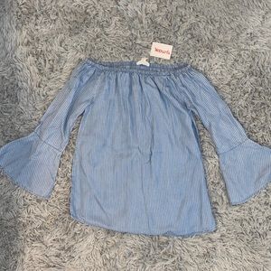 Off the Shoulder Bell Sleeve Top